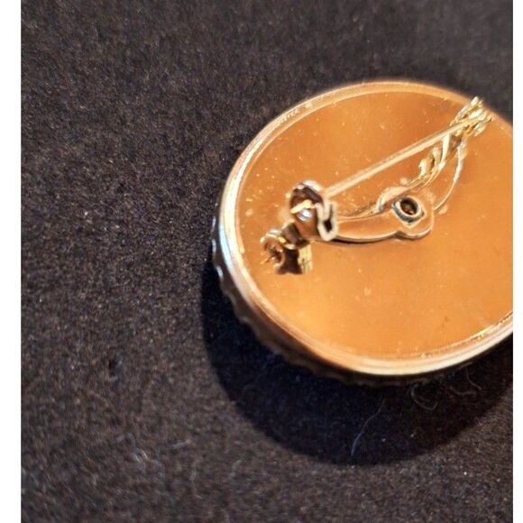 Vintage Embroidered Floral Oval Pin Brooch - Picture 4 of 6